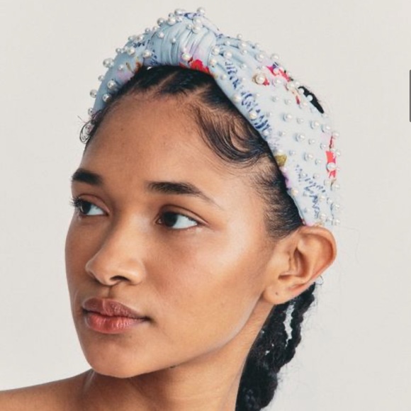 Lele Sadoughi Accessories - EUC Loveshack Fancy x Lele Sadoughi Pearl Headband